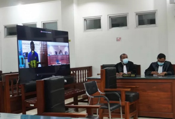 Majelis Hakim Pengadilan Negeri Praya menjatuhkan vonis hukuman seumur hidup kepada terdakwa Hurman alias Pathur Rahman